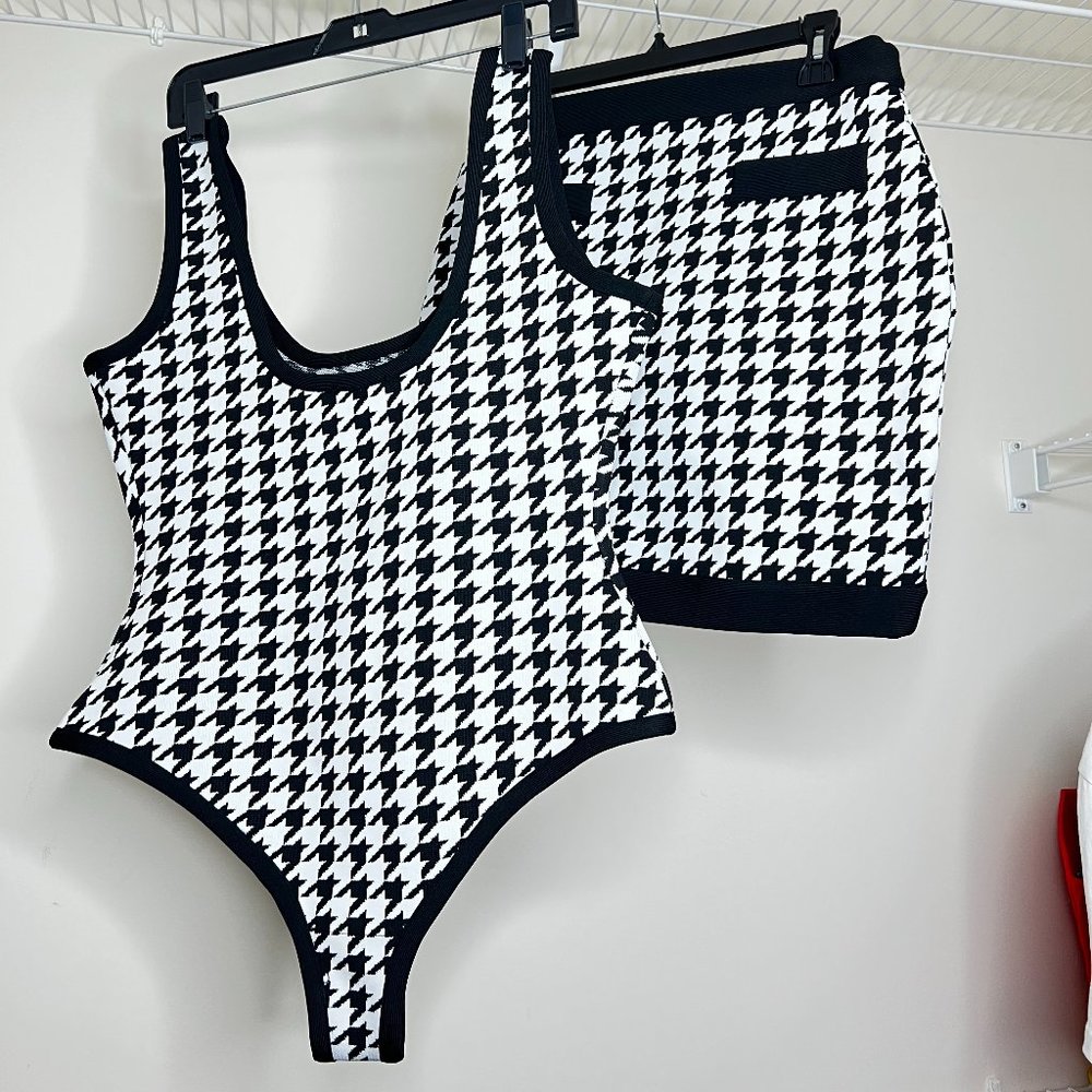 Fashion Nova Black/White Combo Put It Together Bandage Skirt Set Large